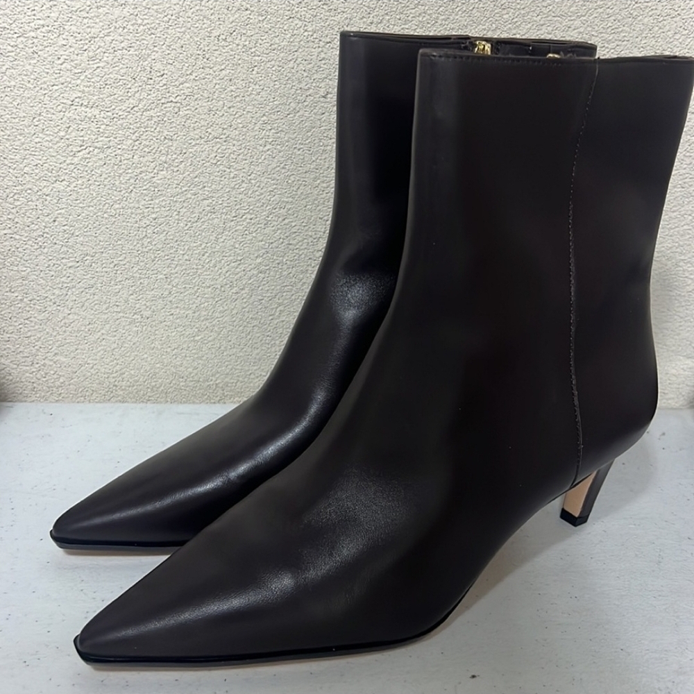 Elegant Black Leather Ankle Boots